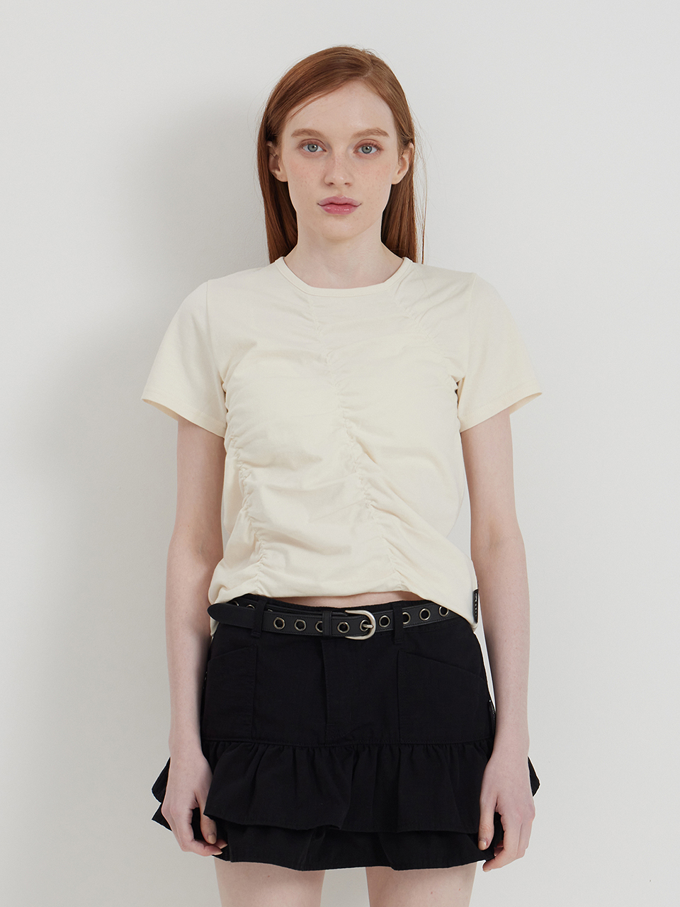 ivory diagonal shirring short-sleeved T-shirt